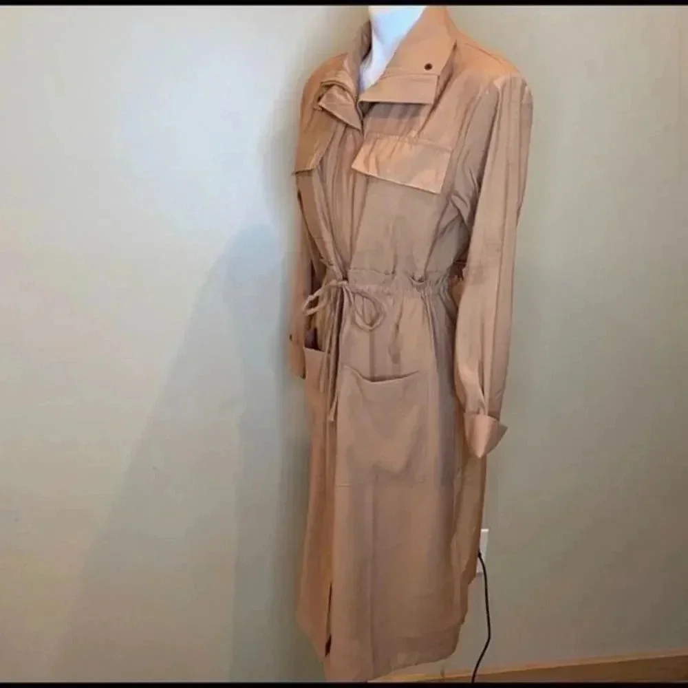 Ontwelfth trench coat